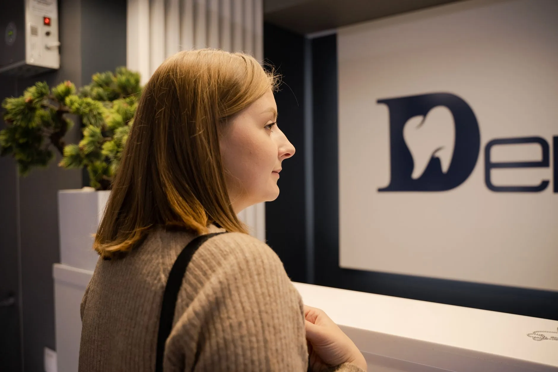 A welcoming dental clinic reception desk